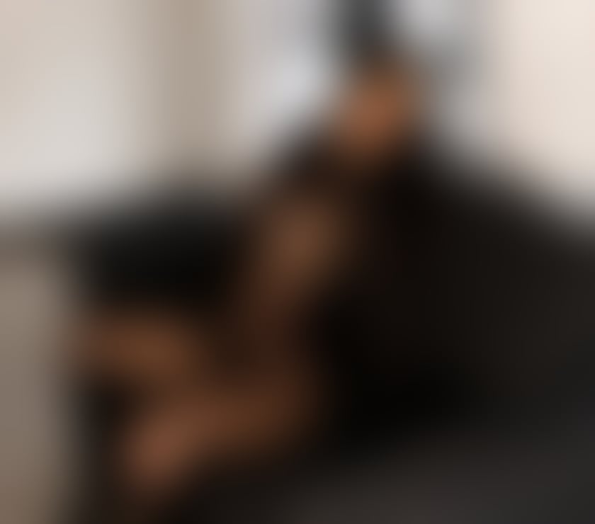 Escorts Kent Maidstone - Photos for Laura 100%✅️real outcall only 8 pm - 6 am all night🔥